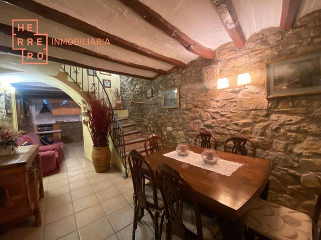 Casa-chalet en Venta en Albocàsser