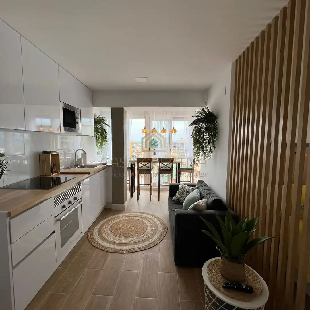 Sala de estar de Estudio en venta en Sueca con Aire acondicionado, Calefacción y Amueblado