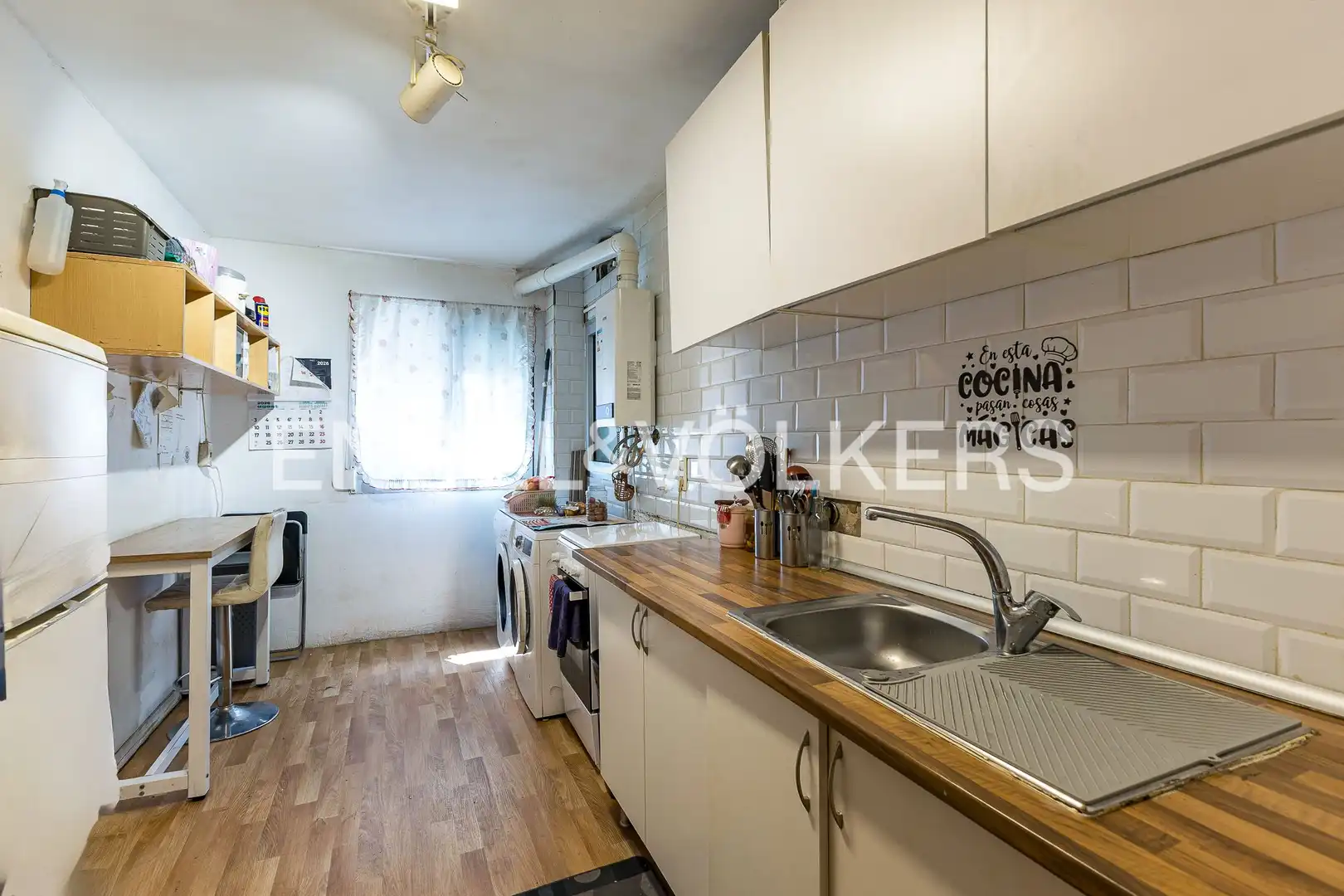 Cocina de Piso en venta en El Prat de Llobregat con Calefacción, Parquet y Terraza