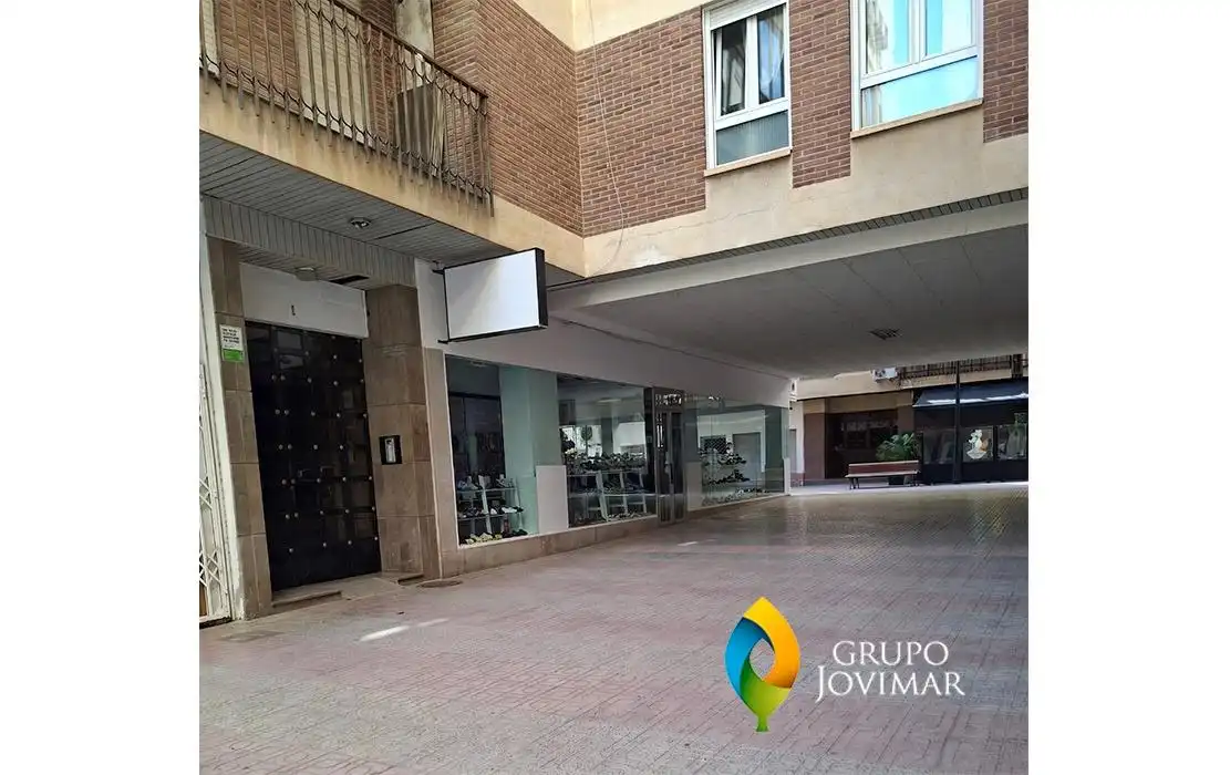 Vista exterior de Piso en venta en Guadix con Calefacción, Terraza y Amueblado