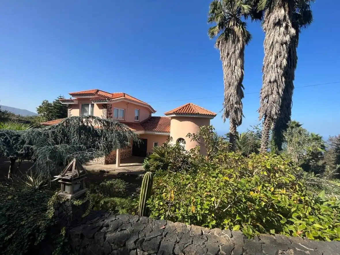 Exterior view of Houses for sale in La Orotava  with Terrace and Sauna