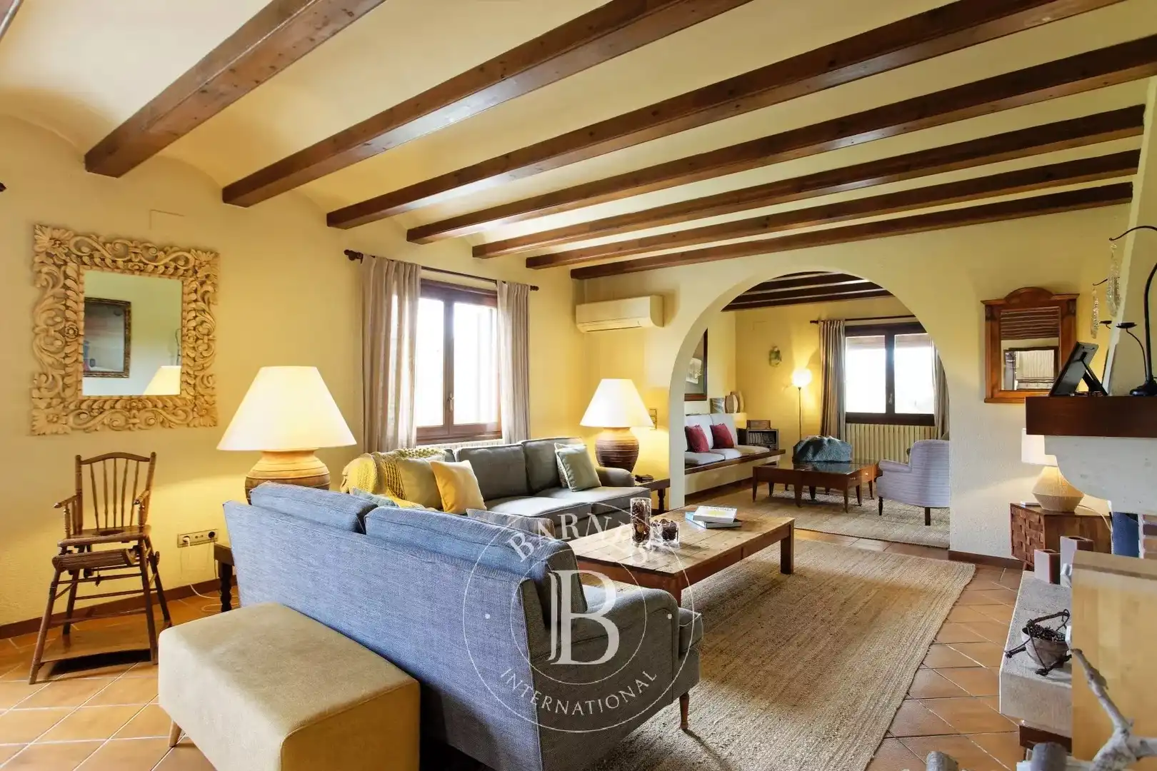 Living room of Houses for sale in Vilobí del Penedès  with Air Conditioner, Heating and Swimming Pool