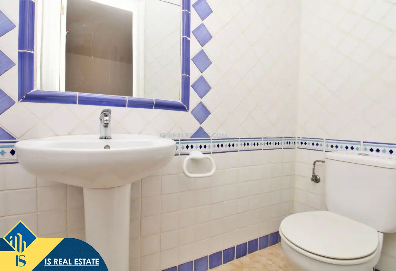 Bathroom of Detached homes for sale in Orihuela  with Air Conditioner, Heating and Private garden