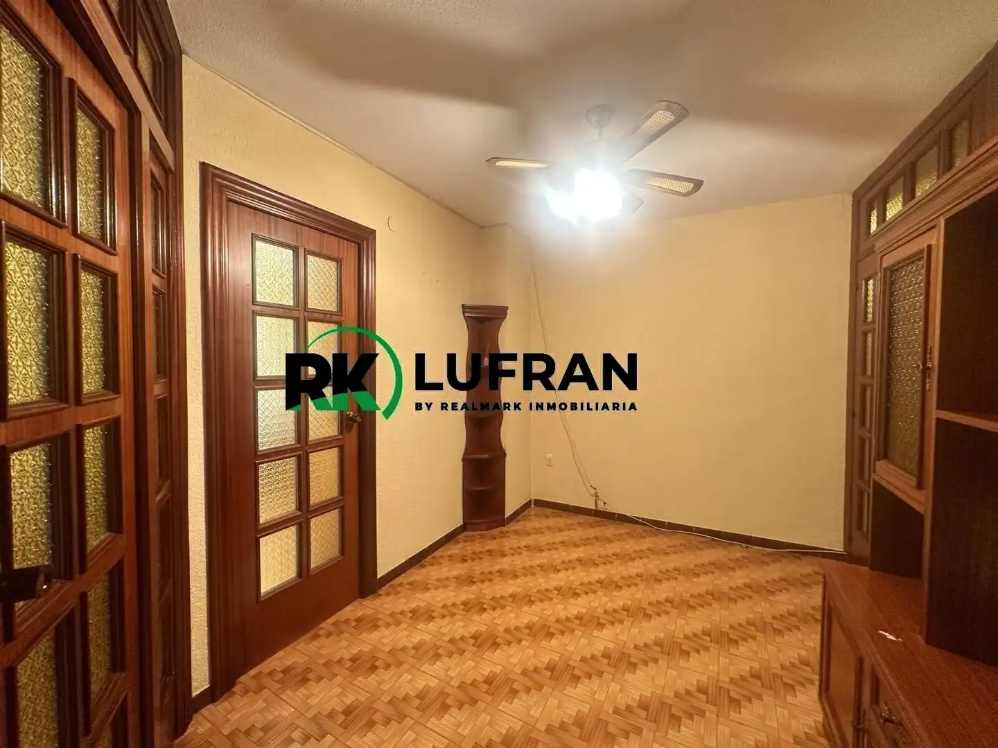 Wohnung zum Verkauf in Alicante / Alacant mit Balkon