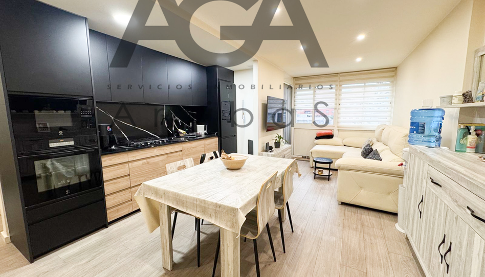 Foto 1 de Piso en venta en Puigfred, Barcelona