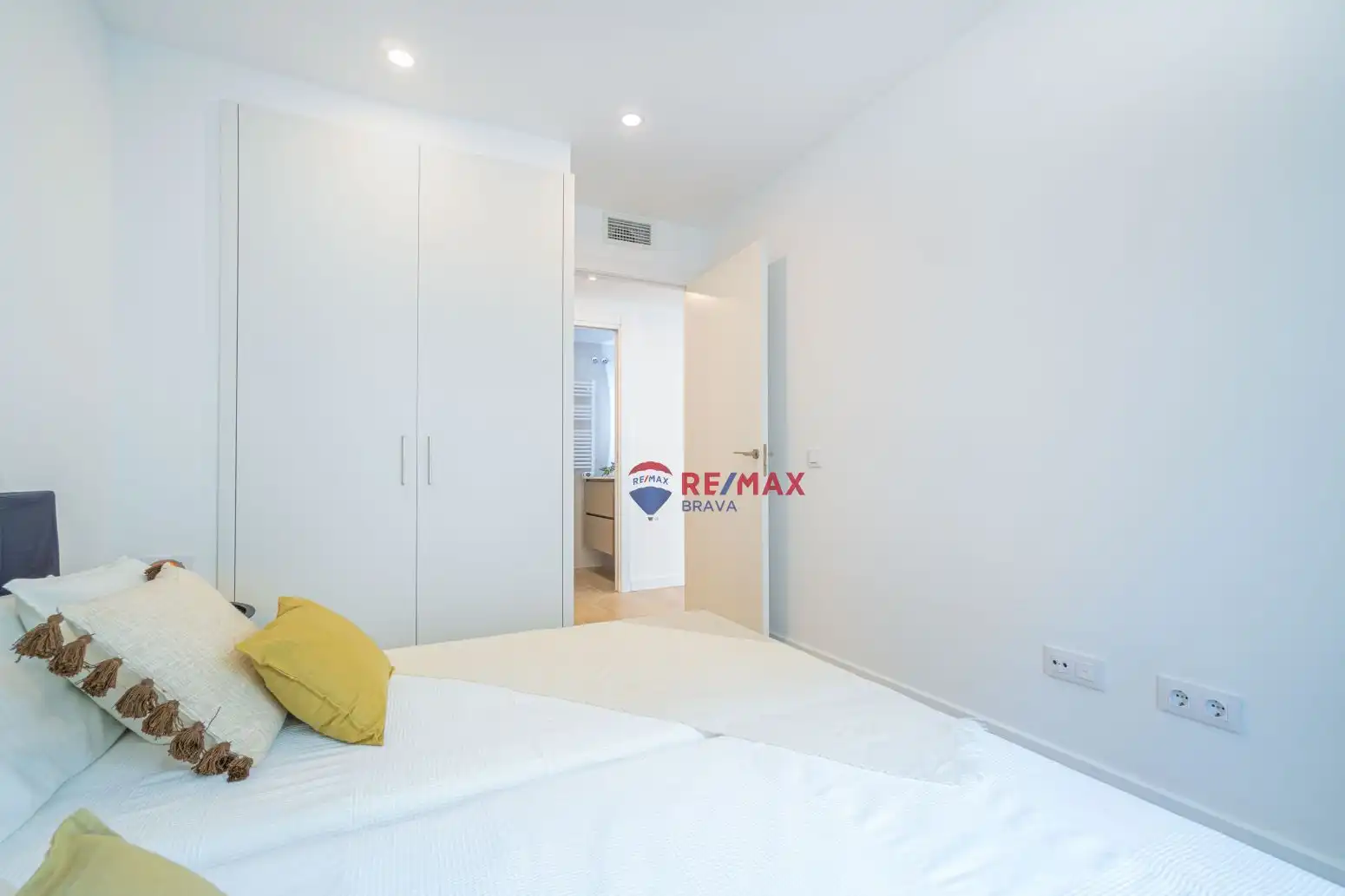 Piso con terraza en venta en CL DEL CASTELL D LA TRINITAT, imagen 32