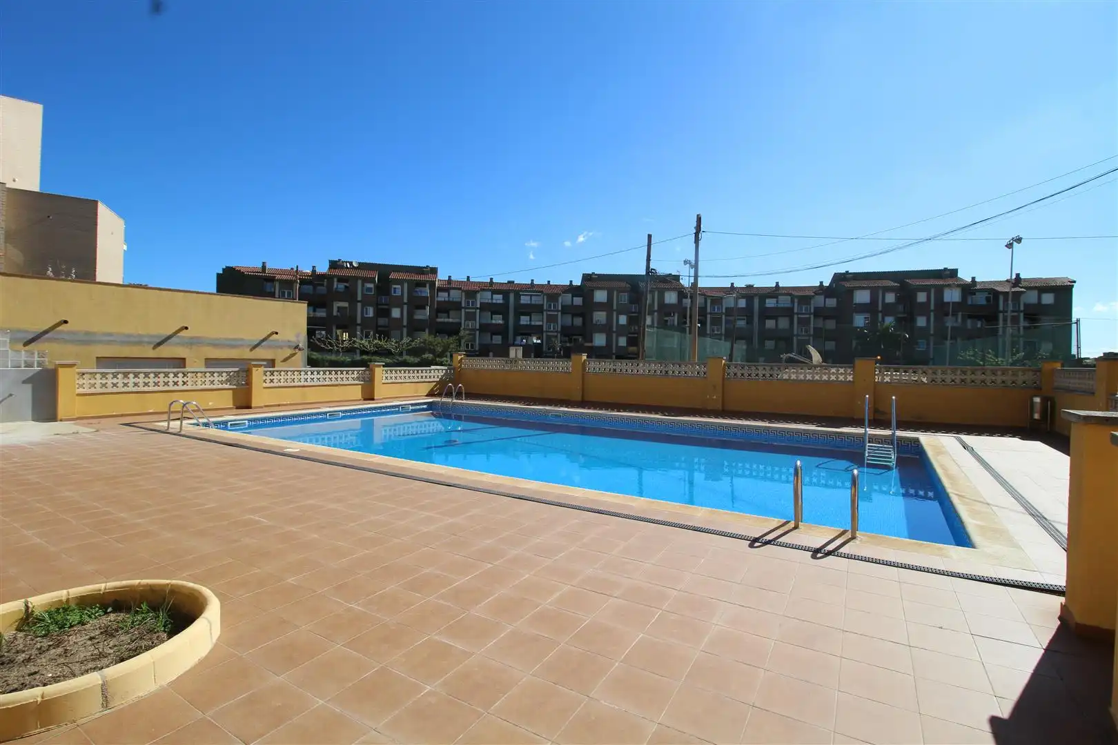 Piscina de Apartamento en venta en L'Estartit con Calefacción, Terraza y Piscina