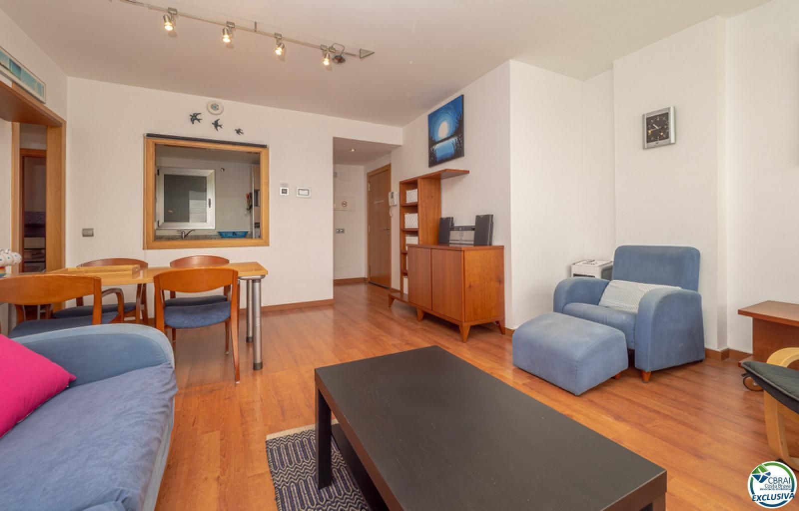 Living room of Apartment for sale in Empuriabrava