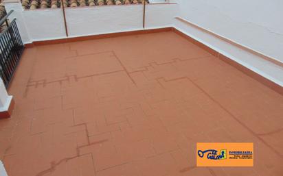 Terrassa de Casa o xalet en venda en Valdepeñas amb Calefacció, Terrassa i Traster