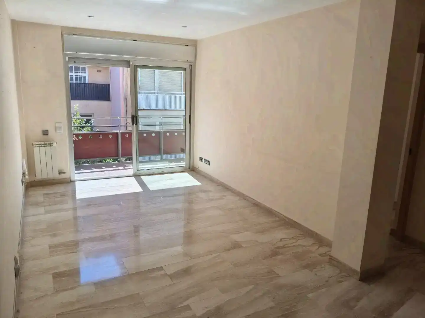 Sala de estar de Piso en venta en Mataró con Aire acondicionado y Balcón