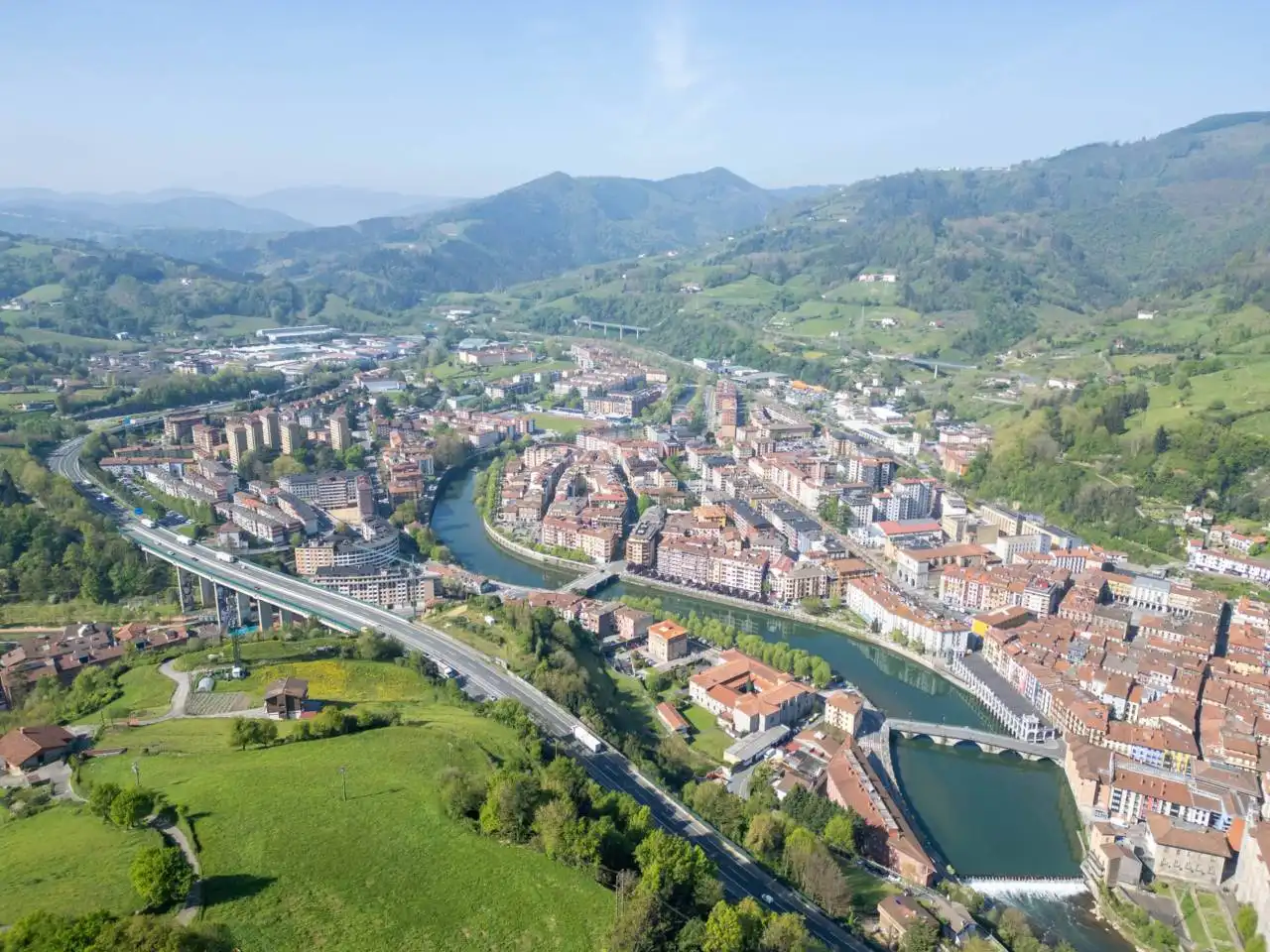 Vista exterior de Casa o chalet en venta en Tolosa con Calefacción, Jardín privado y Terraza
