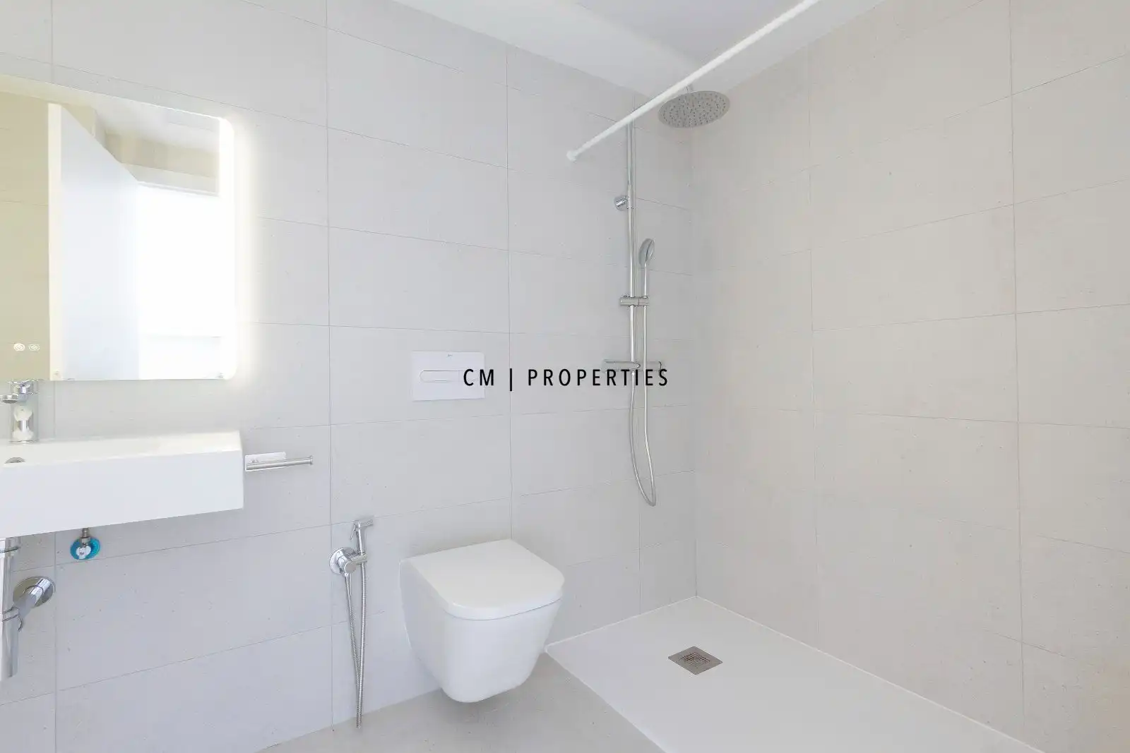 Baño de Ático de alquiler en Sagunto / Sagunt con Aire acondicionado, Calefacción y Parquet