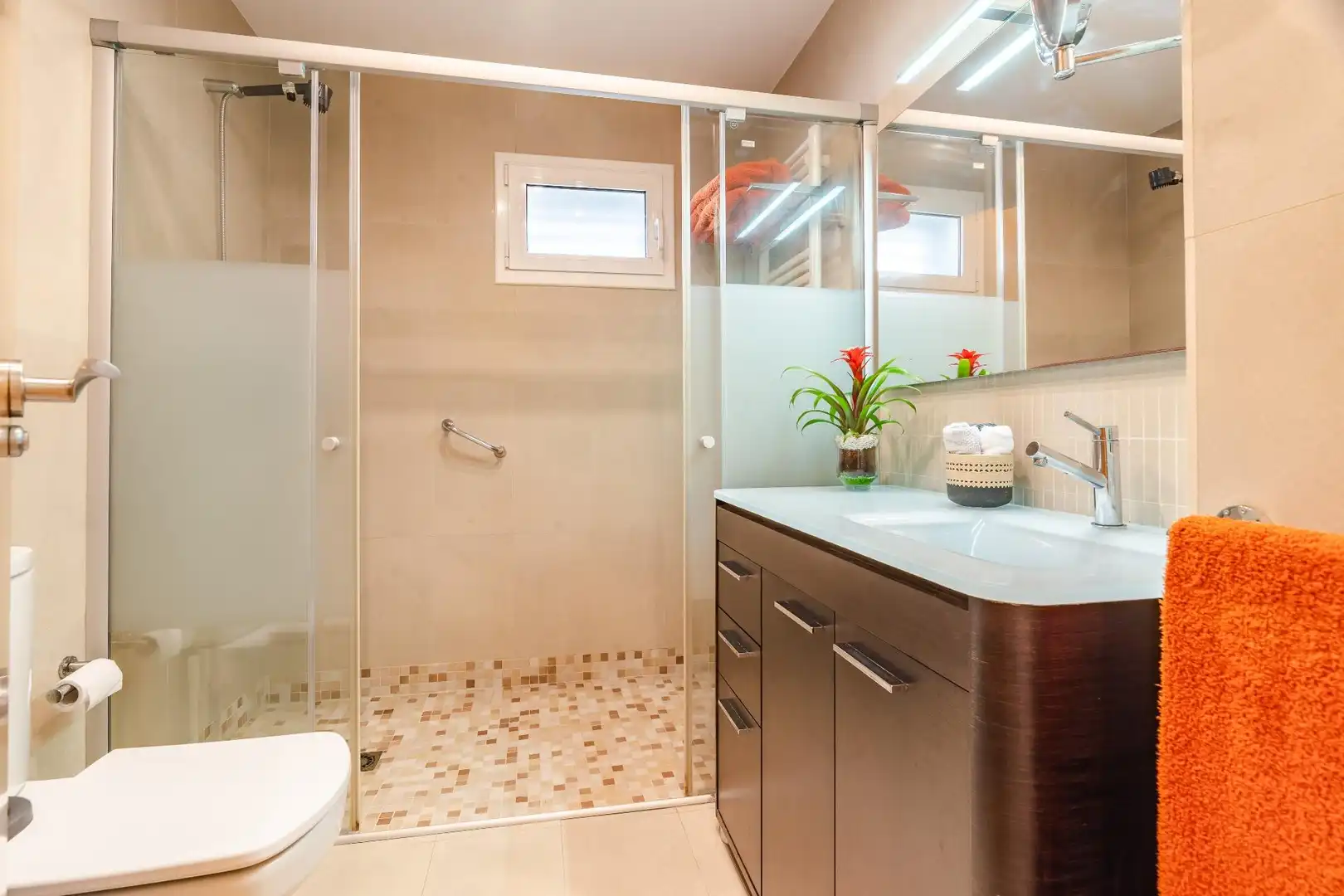 Bany de Casa o xalet en venda en Cambrils amb Aire condicionat, Calefacció i Jardí privat