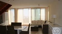 Sala d'estar de Dúplex en venda en Calpe / Calp amb Aire condicionat, Terrassa i Piscina