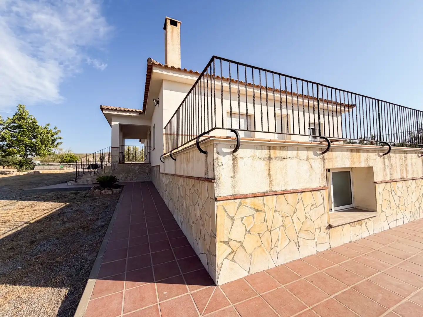 Exterior view of Houses for sale in Zújar  with Private garden, Terrace and Storage room