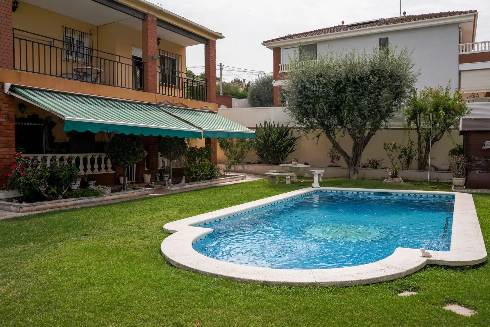 Piscina de Casa o xalet en venda en Cunit amb Terrassa, Piscina i Moblat
