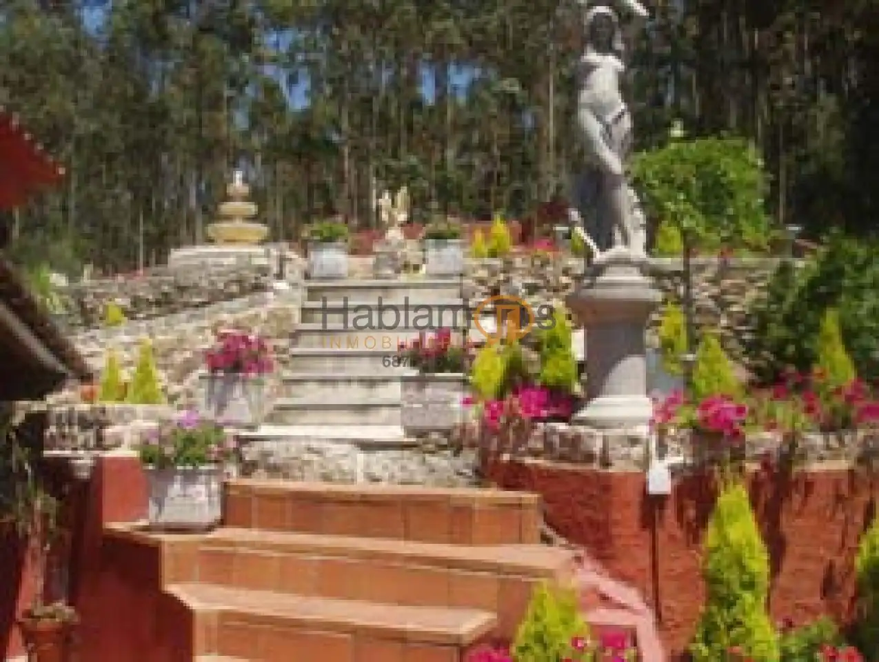 Xalet amb jardí en venda a San Salvador - Caeira