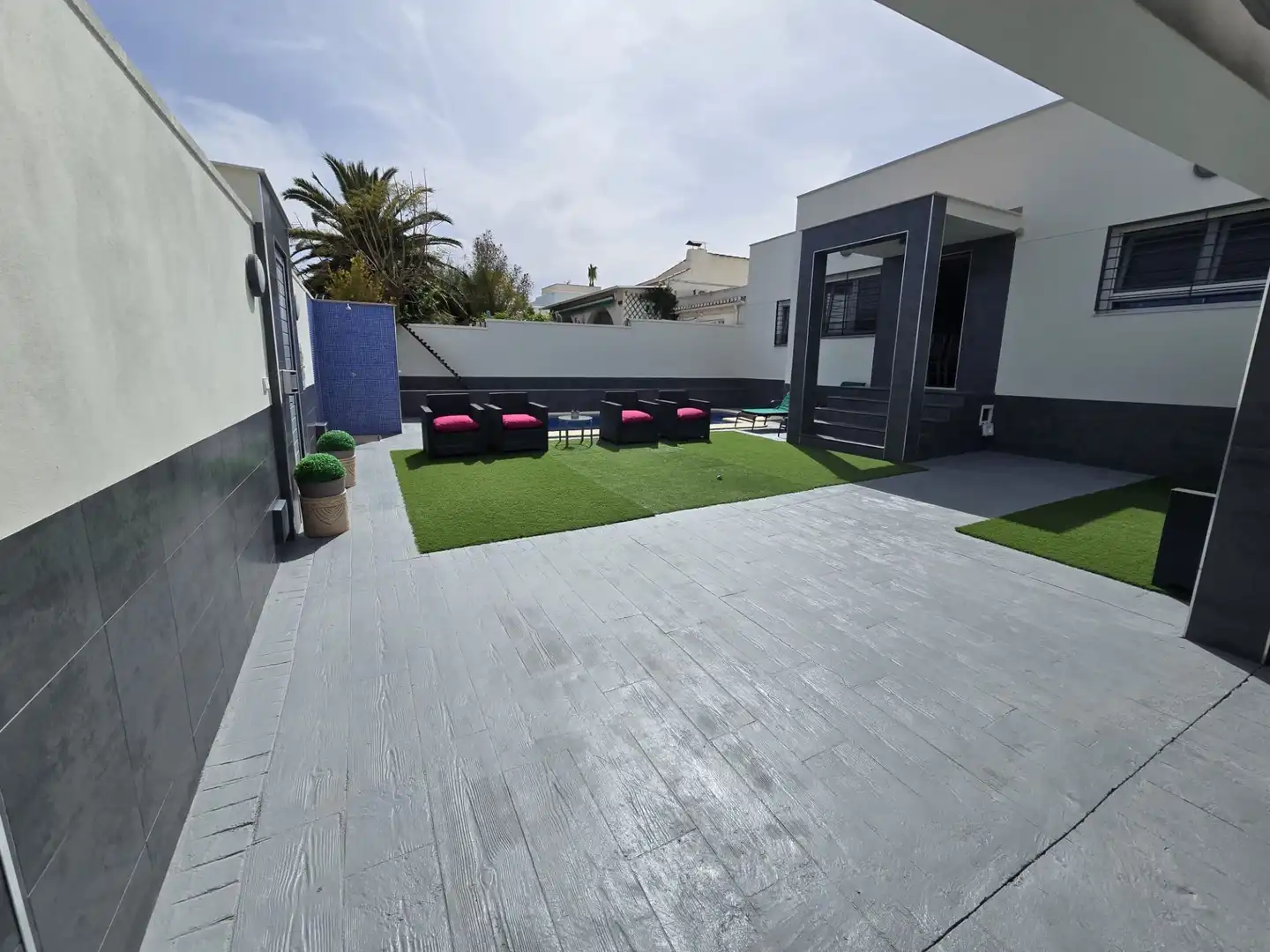 Terrassa de Casa o xalet en venda en Torrevieja amb Aire condicionat, Calefacció i Jardí privat