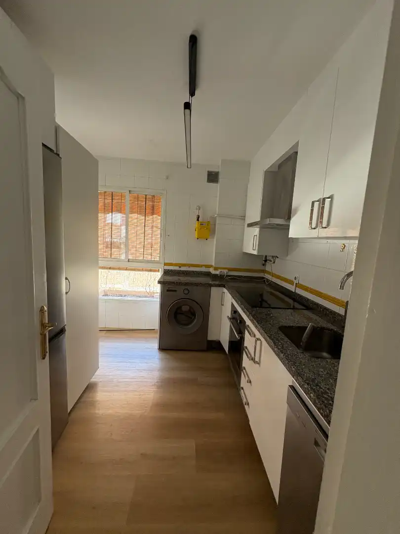 Küche von Wohnung zur Miete in Málaga mit Gemeinschaftspool