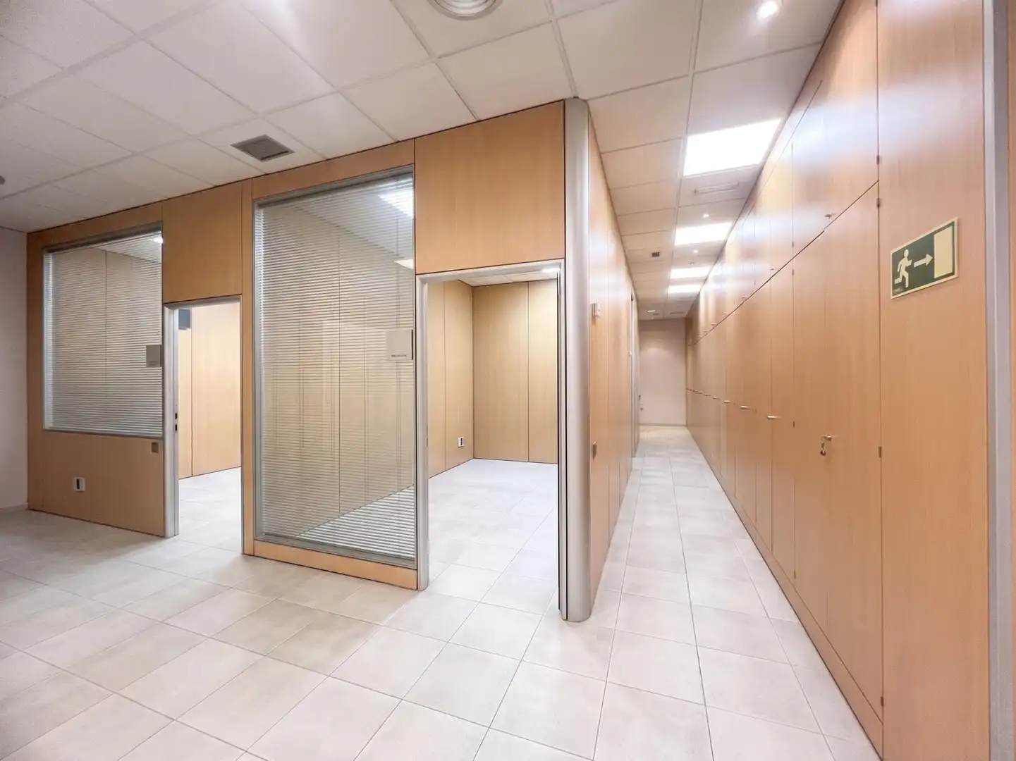 Office for sale in Las Palmas de Gran Canaria  with Air Conditioner
