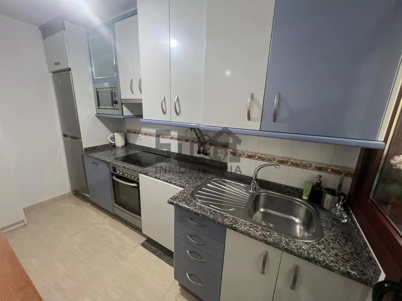 Cuina de Apartament en venda en Barbadás amb Calefacció i Moblat