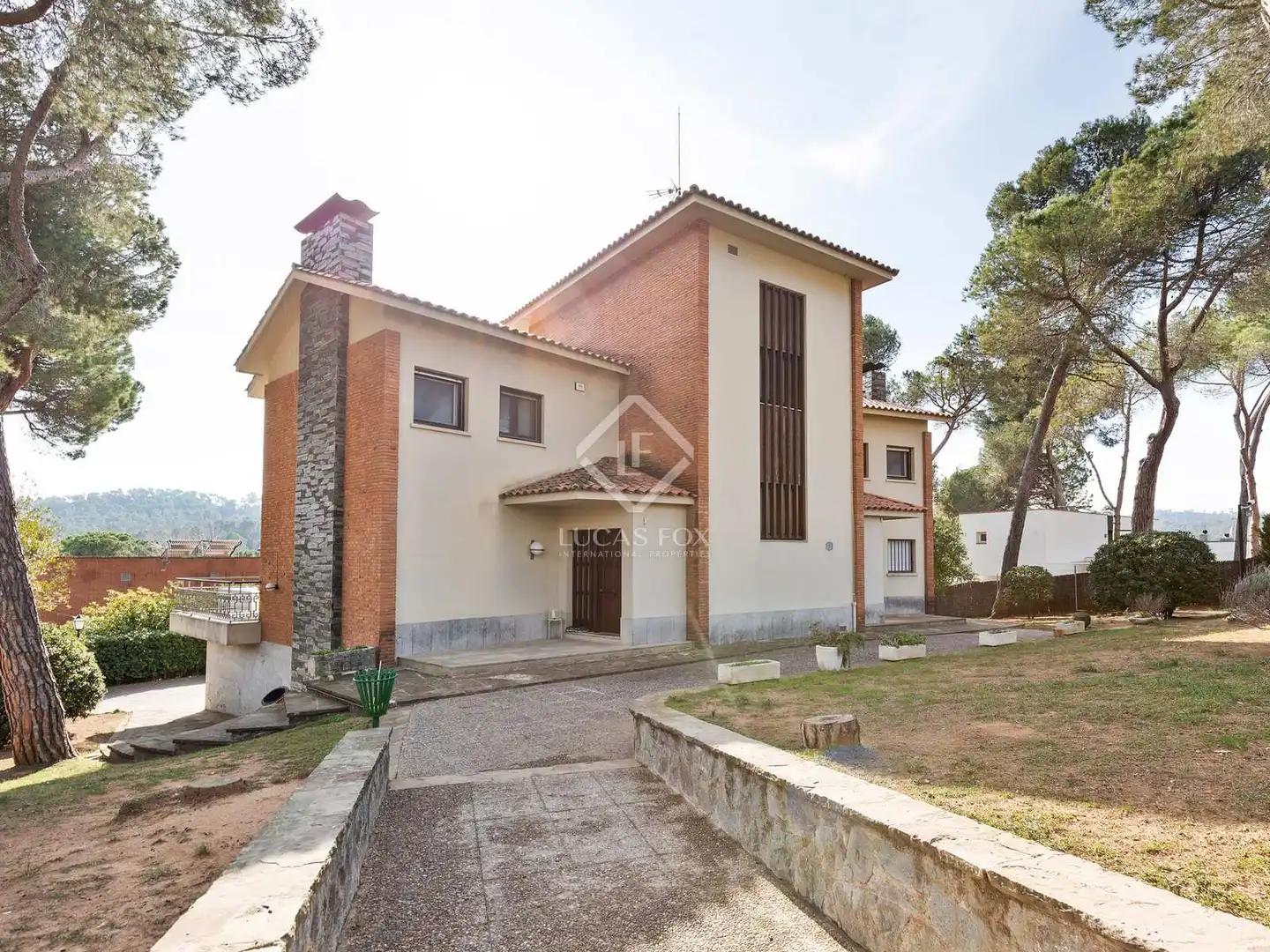 Houses for sale in Valldoreix