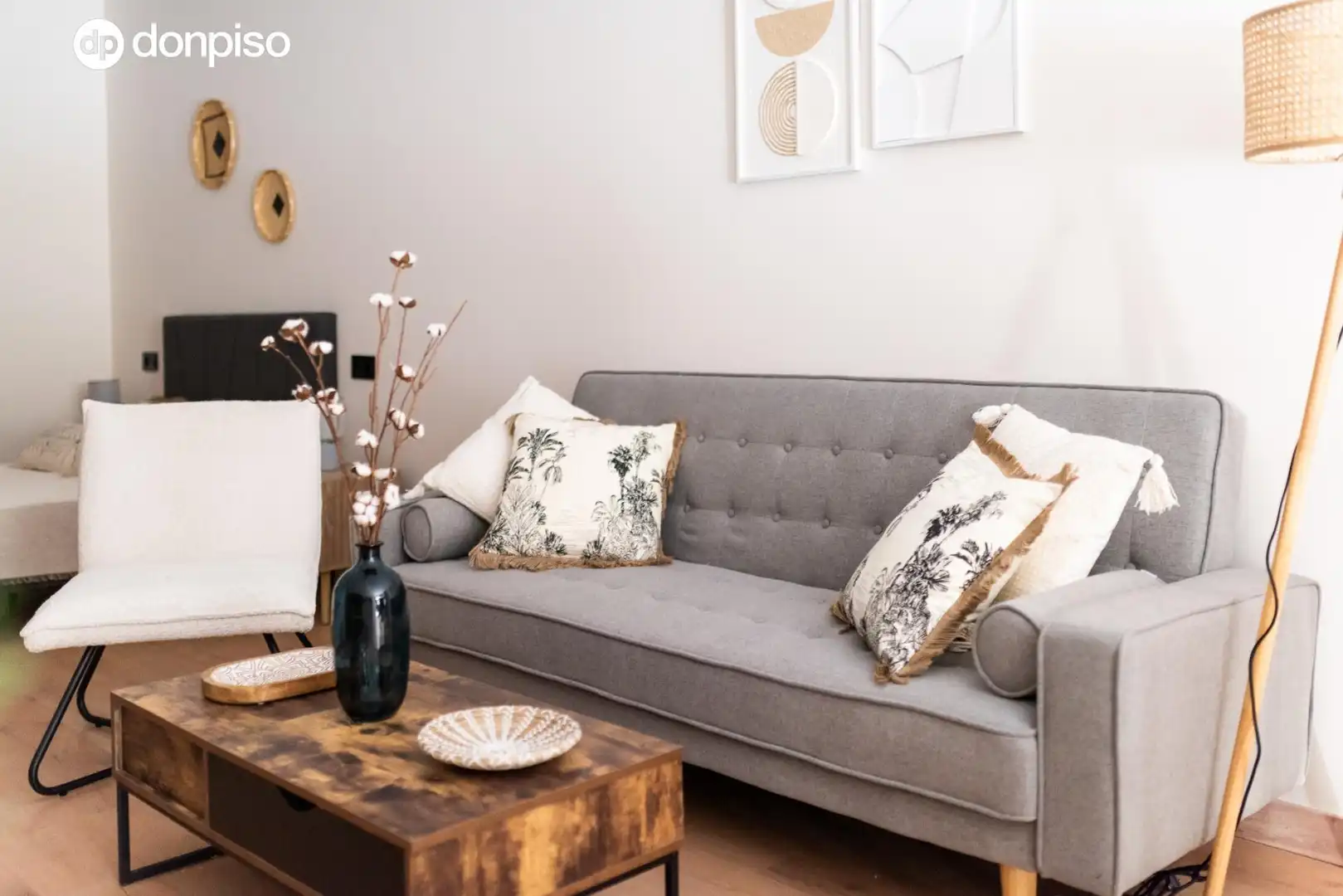Wohnzimmer von Loft zum Verkauf in Granada mit Klimaanlage, Heizung und Möbliert