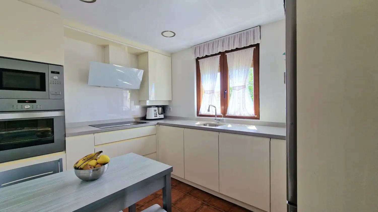 Kitchen of Houses for sale in Polanco  with Heating, Terrace and Storage room