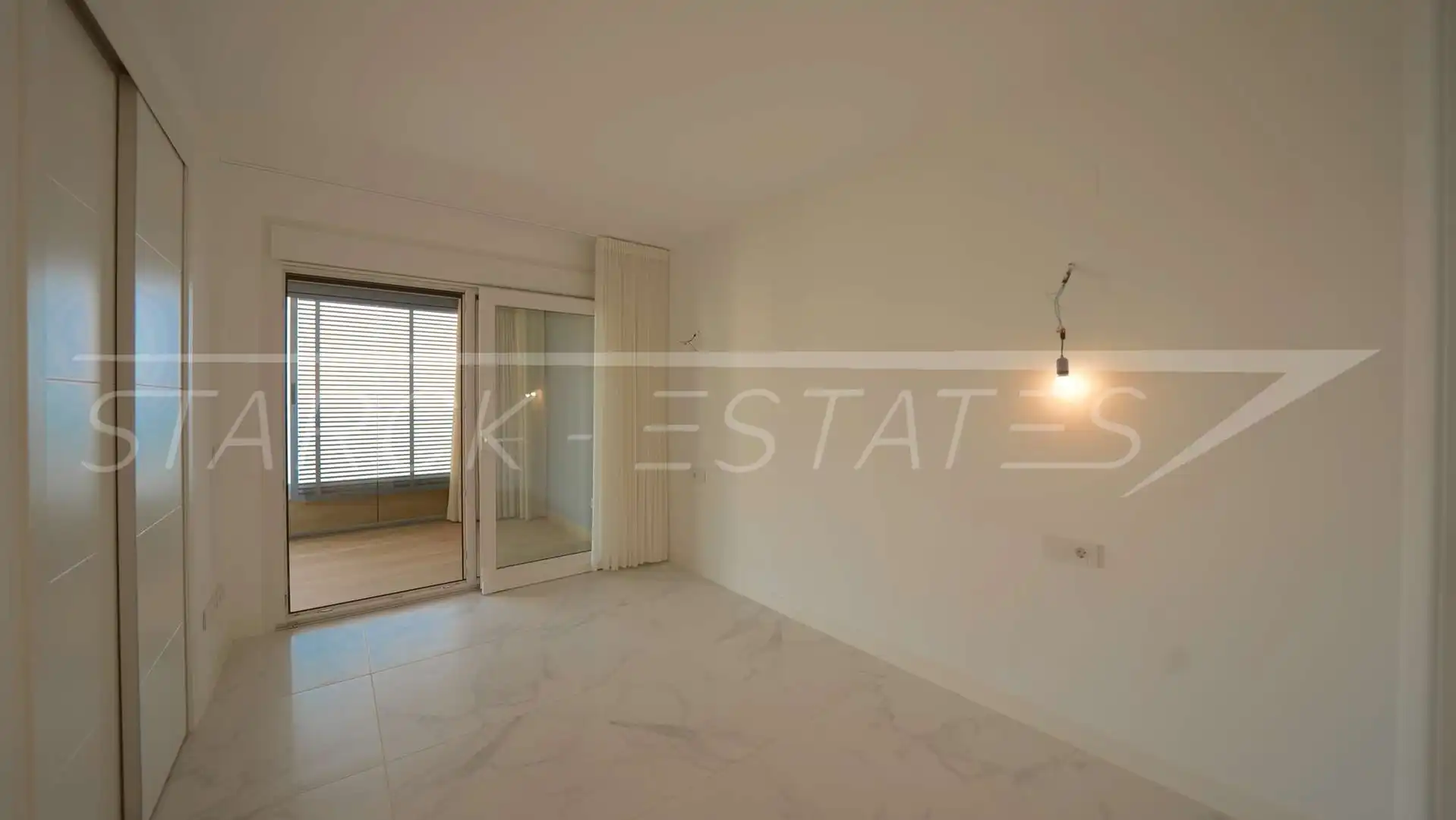 Dormitori de Apartament en venda en Orihuela amb Aire condicionat, Jardí privat i Piscina