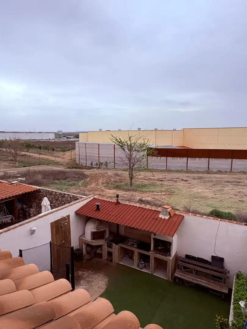 Detached homes for sale in Yuncos  with Air Conditioner, Terrace and Washing machine
