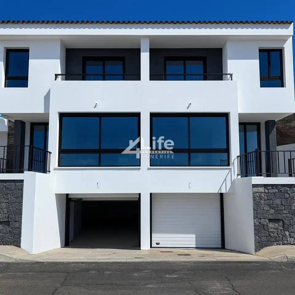 Vista exterior de Casa o xalet en venda en Vilaflor de Chasna amb Terrassa, Traster i Balcó