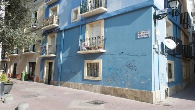 Piso en Venta en Calle de San Agustín en La Magdalena