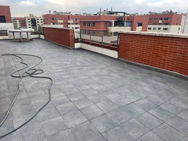 Piso en Alquiler en La Cava - Fardachón