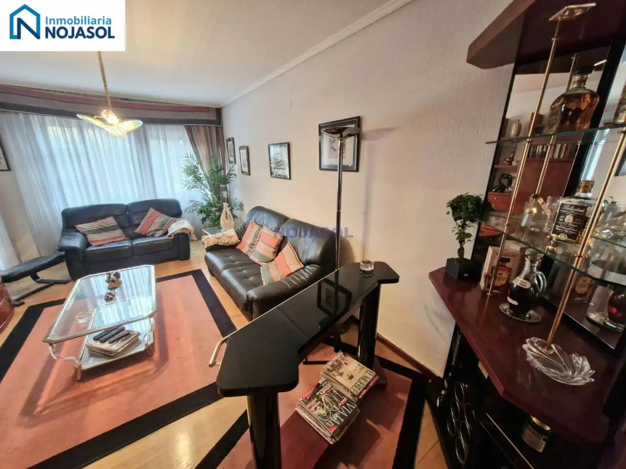 Sala de estar de Piso en venta en Hazas de Cesto con Parquet, Terraza y Amueblado