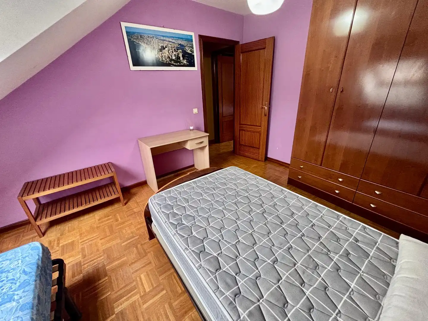 Schlafzimmer von Maisonette zum Verkauf in Gijón  mit Heizung, Parkett und Abstellraum