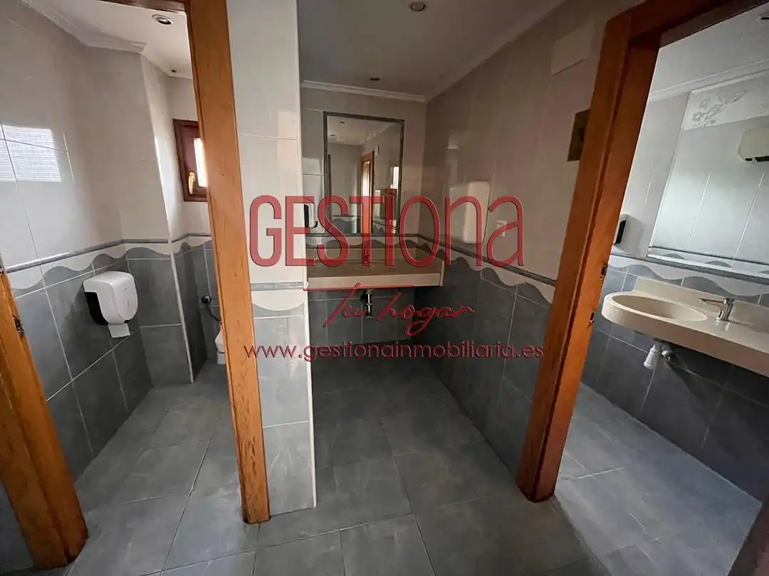 Badezimmer von Gebäude zum Verkauf in Ribamontán al Monte