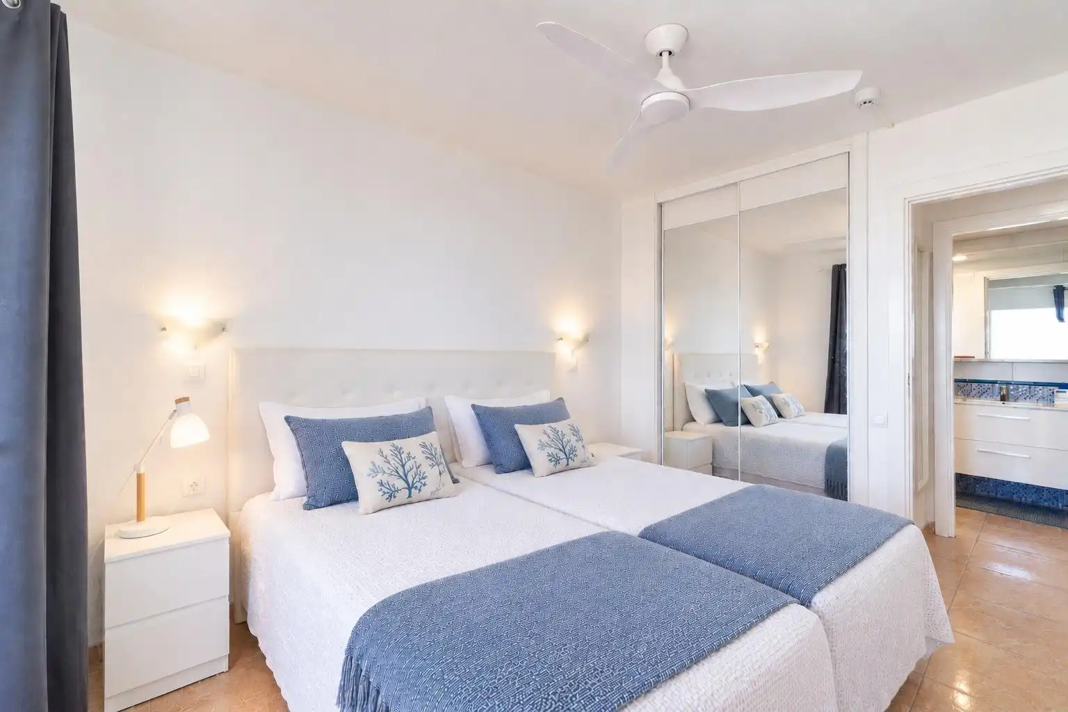Bedroom of Apartments for sale in Arguineguín