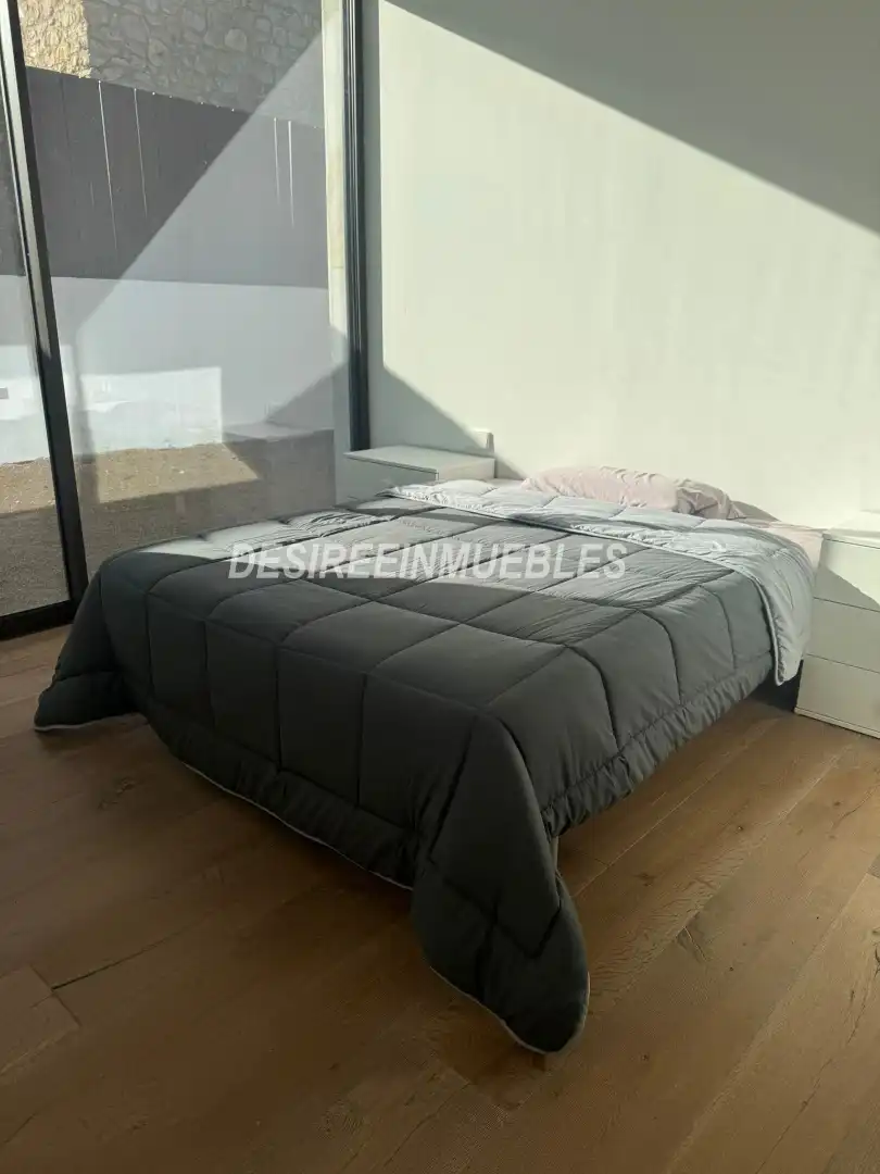 Habitación de Casa o chalet en venta en Godella con Aire acondicionado, Calefacción y Jardín privado