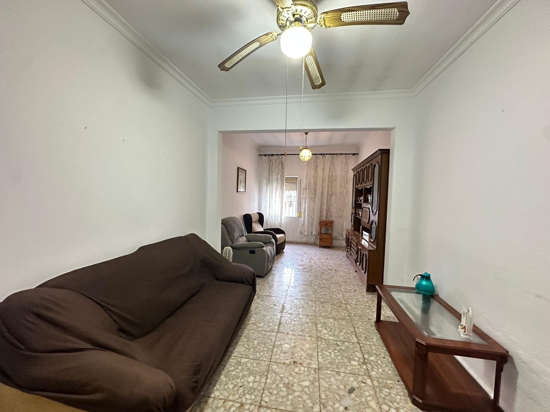 Sala d'estar de Casa o xalet en venda en La Línea de la Concepción