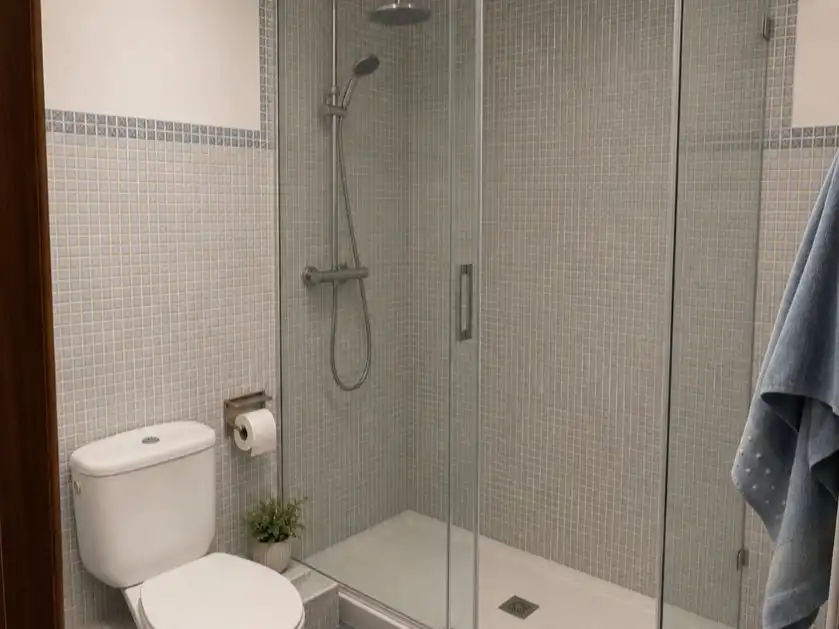 Bathroom of Flat for sale in  Madrid Capital  with Balcony