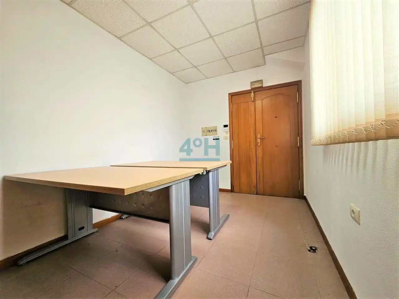 Oficina en venta en Ourense Capital  con Amueblado