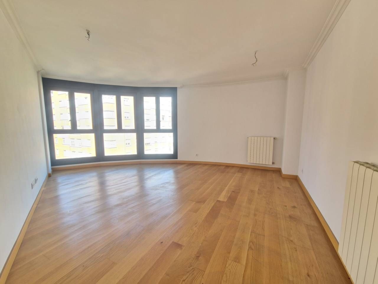Habitación de Piso en venta en Bilbao  con Calefacción, Trastero y Balcón
