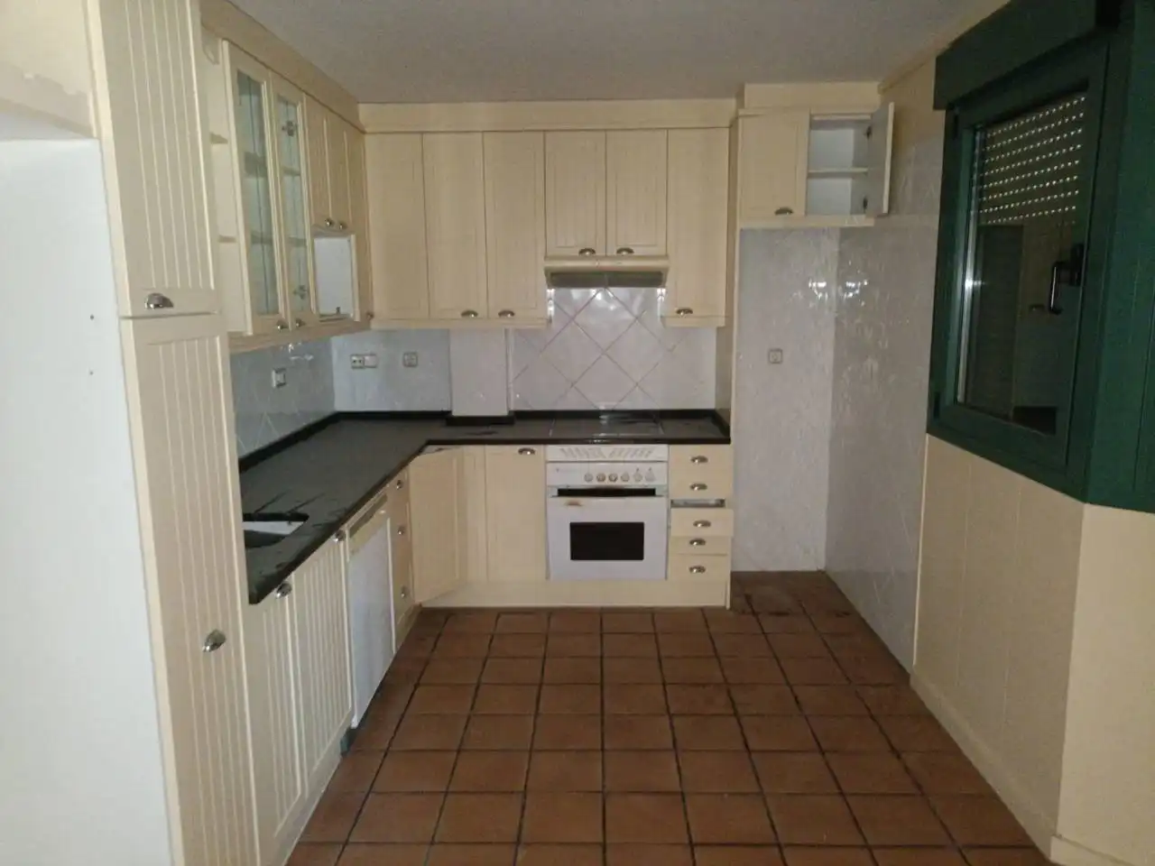 Terraced house with pool for sale in Calle Almendros, imagen 5