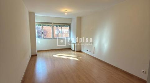 Foto 4 de Pis en venda a De Carmen Amaya, Media Legua,  Madrid Capital