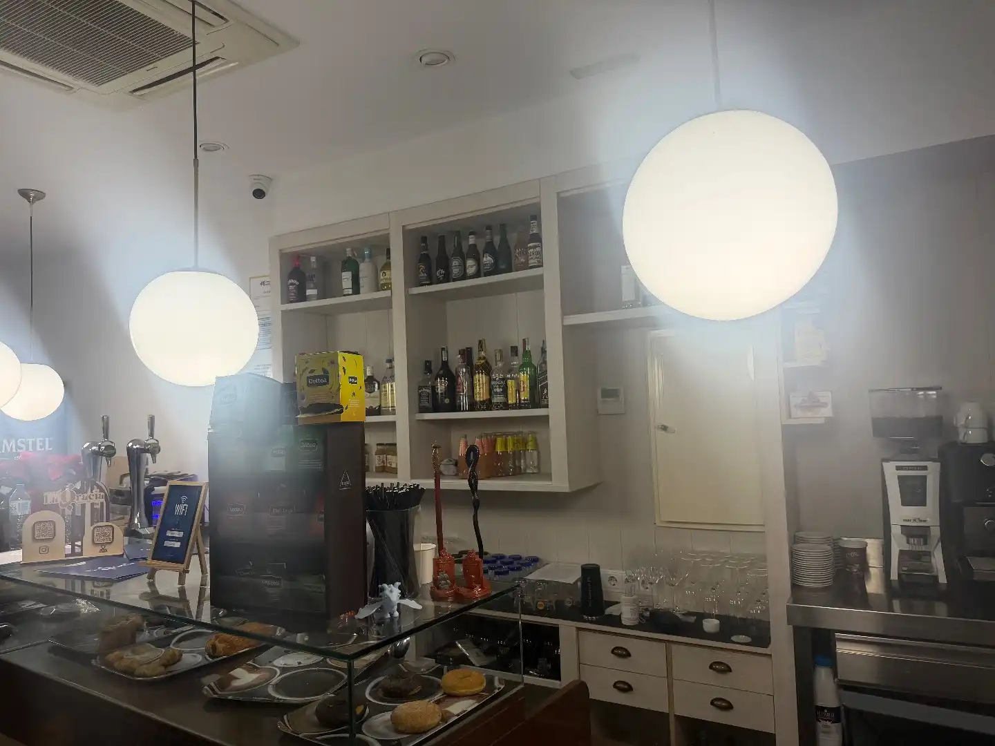 Local comercial en traspaso en carrer del born 1, imagen 6