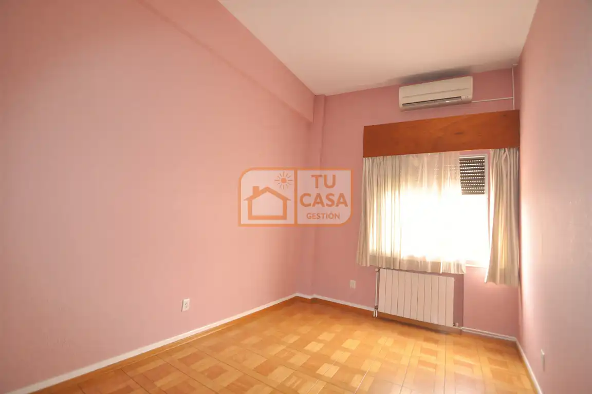 Flat with terrace to rent in Calle Periodista Sánchez Asensio, imagen 5