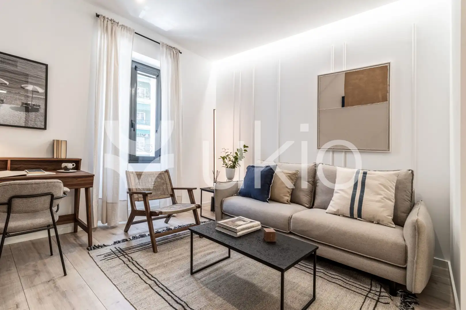 Apartament amb ascensor de lloguer a Calle del Cardenal Cisneros, imagen 3
