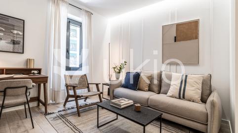 Foto 3 de Apartamento de alquiler en Calle del Cardenal Cisneros, Trafalgar,  Madrid Capital