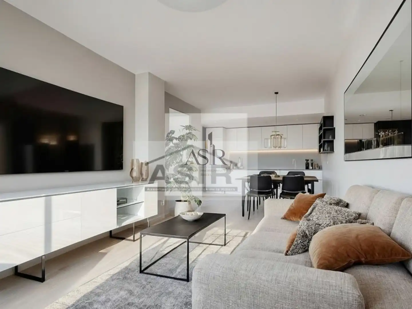 Appartamento con ascensore in vendita a Casc Urbà, imagen 2