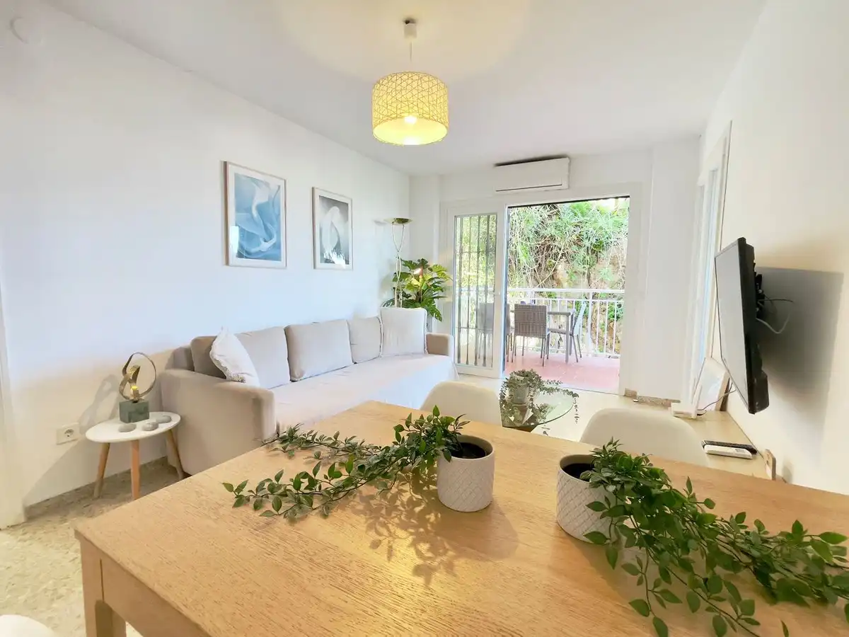 Apartament amb piscina en venda a bajondillo, imagen 6